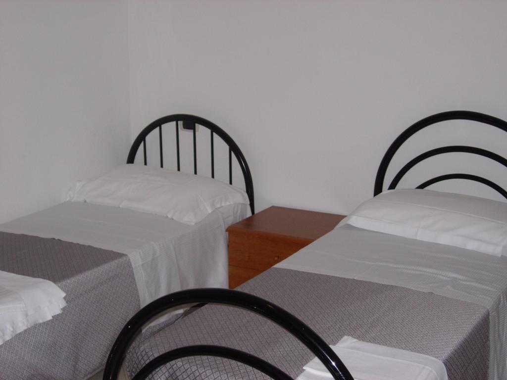 Ai Vecchi Tempi Hotell Frattocchie Rum bild
