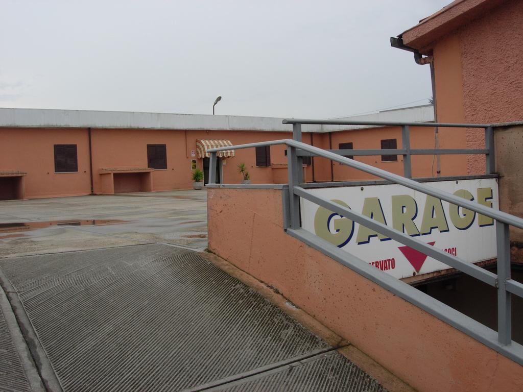 Ai Vecchi Tempi Hotell Frattocchie Exteriör bild